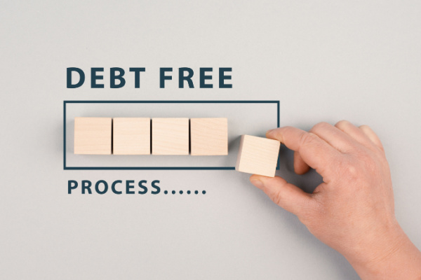 Ending credit payments and bank loans, financial freedom.